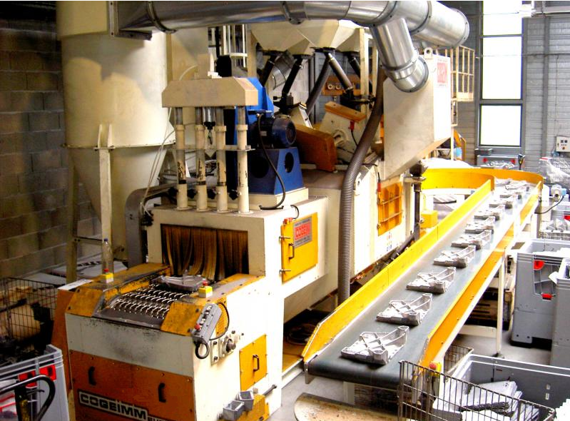 1566608823747004.png 網(wǎng)帶拋丸機(jī)STL600-08A.png